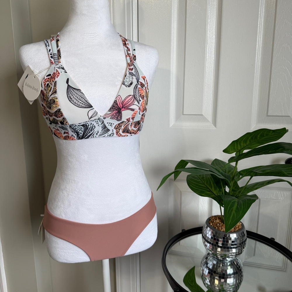 Kulani Kinis Harper Bikini with Cover-Up - Picture 5 of 13